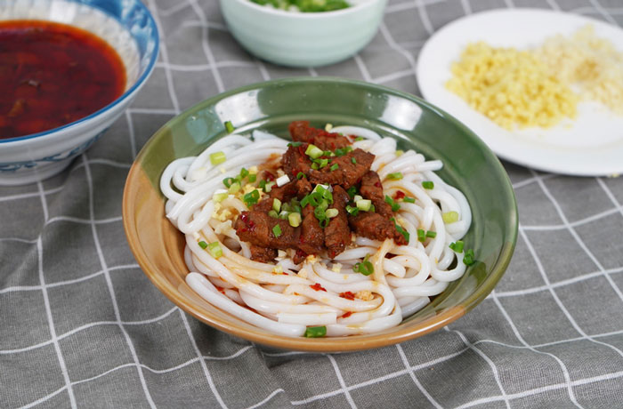 尖峰镇肉臊子粉培训